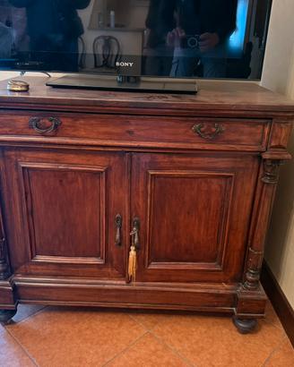 Credenza a 2 ante tardo ‘800