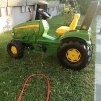 Trattore a pedali John Deere
