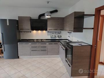 cucina Berloni completa di elettrodomestici 