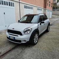 MINI Cooper S Countryman ALL4 (184 CV) - 12/2010