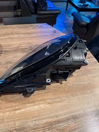 fanale anteriore destro porsche Macan 2021