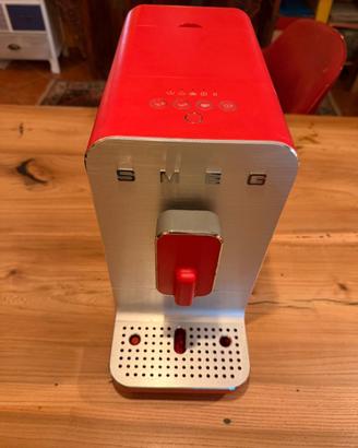 macchina caffè automatica Smeg 
