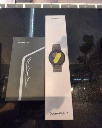 Samsung Galaxy S26 256GB +  Galaxy Watch 7 44mm