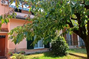 villa a schiera 