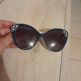 occhiali da sole 