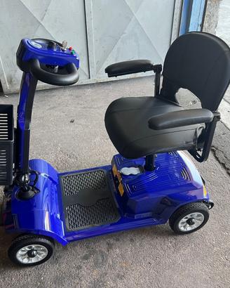 Scooter elettrico 4 ruote pieghevole Anziani