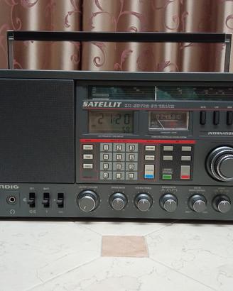Grundig Satellit Professional 650
