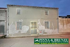 Tramatza - casa tipica del posto