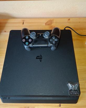 Ps4 Slim 500gb e 4 giochi