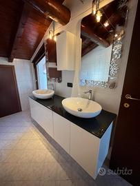 mobile bagno con doppio lavabo