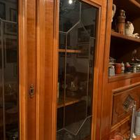 mobile credenza