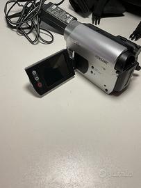 Videocamera Sony Handycam DCR-HC51E
