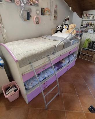 Cameretta bambina con 2 letti più armadio