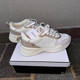 Scarpe Sneakers basse 38, Stradivarius. nuove