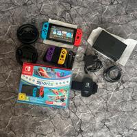 Nintendo Switch V2 + 4 Joycon + Volanti + SD 64 GB