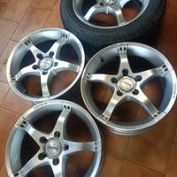 cerchi in lega Momo design 5 razze