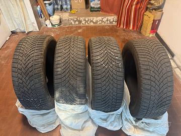 gomme bridgestone blizzak lm005 225/55 R18 102v