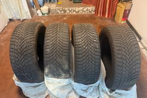 gomme bridgestone blizzak lm005 225/55 R18 102v