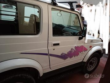 Suzuki santana usata