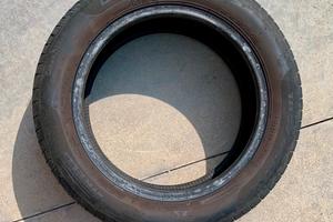 4 pneumatici Pirelli 185/60 R15 84H cinturatoP1
