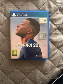 2 Giochi play station 4 FIFA 21 e FIFA 22 PS4