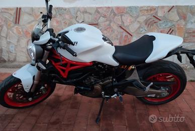 Ducati Monster 821  ABS - Anno 2015 