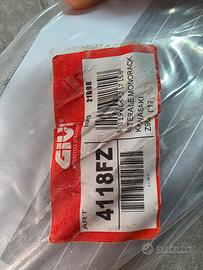 Attacco posteriore GIVI 4118FZ KAWASAKI 900 2017