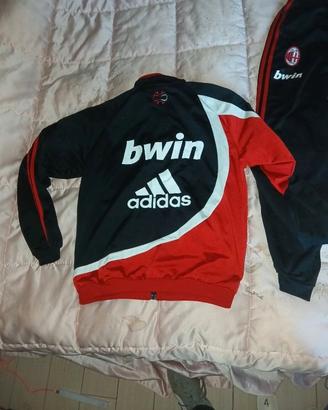 Tuta milan