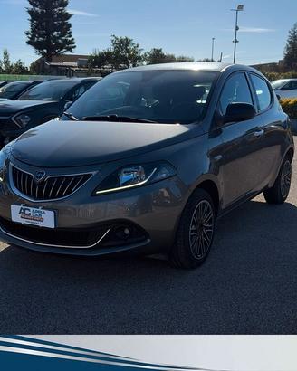 Lancia Ypsilon 1.0 FireFly 5 porte S&S Hybrid Ecoc