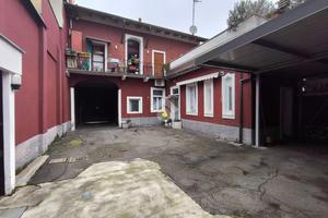 DEPOSITO A LEGNANO