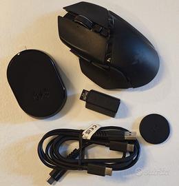 Razer Basilisk v3 pro + Razer Mouse Dock Pro