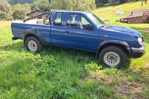 NISSAN PICK-UP KING CAB 2.5 TD – 4X4 – ANNO 1999