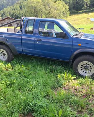 NISSAN PICK-UP KING CAB 2.5 TD – 4X4 – ANNO 1999