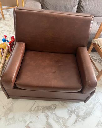 poltrona con lettino pieghevole 