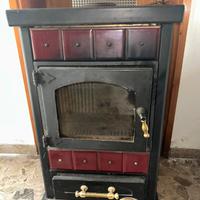 Stufa a legno Cadel in buone condizioni
