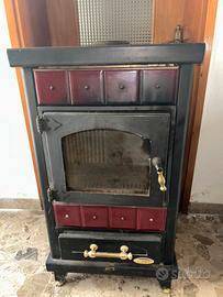 Stufa a legno Cadel in buone condizioni