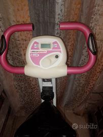 palestra bici  attrezzature sportivo 