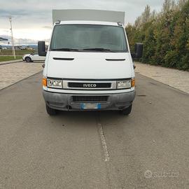 Iveco Daily 35c13 centinato