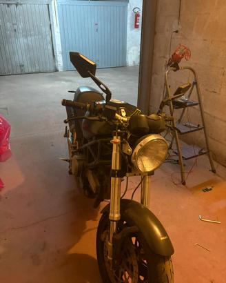 Ducati Monster 400