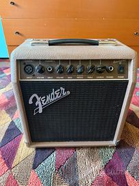 Ampli Fender Acoustasonic 15 – pari al nuovo