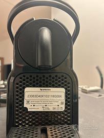 Macchina del caffe’ nespresso