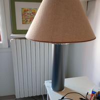 Lampada  moderna