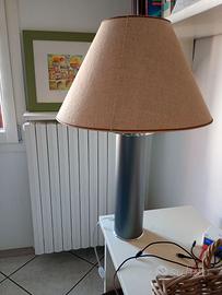 Lampada  moderna