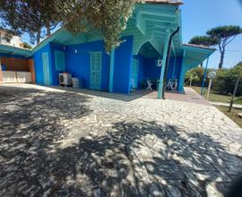 Villa Azzurra con Giardino Privato a San Felice Ci