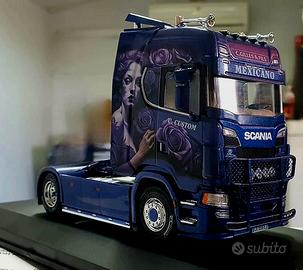 SCANIA 560