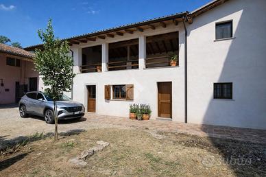 CASA SEMINDIPENDENTE A CHIARI