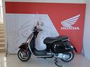 piaggio-vespa-300-gts