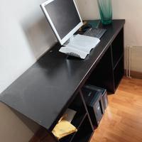 Tavolo da lavoro nero