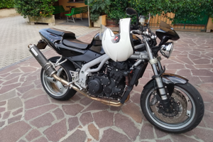 Triumph Speed triple