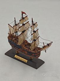 Veliero Endeavour Tribute Models Nauticalia London
